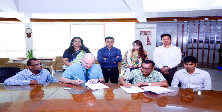 MoU  between CUET & British Council signed at CUET.